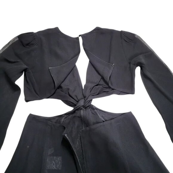 Reformation Robinson Cut-Out Wrap Dress in black - Picture 7 of 7